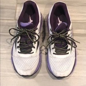 Mizuno Women’s Tennis Shoes